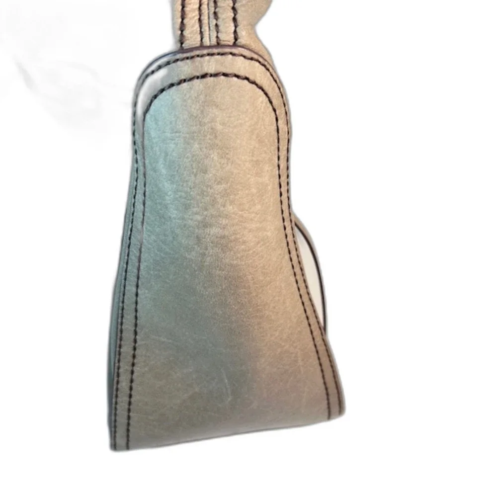 HOBO International Fortune Large Beige Smooth Hide Leather Hobo Shoulder Bag - Picture 8 of 15